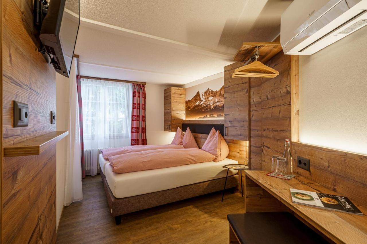 Alpenblick Hotel & Restaurant Wilderswil By Interlaken Room photo