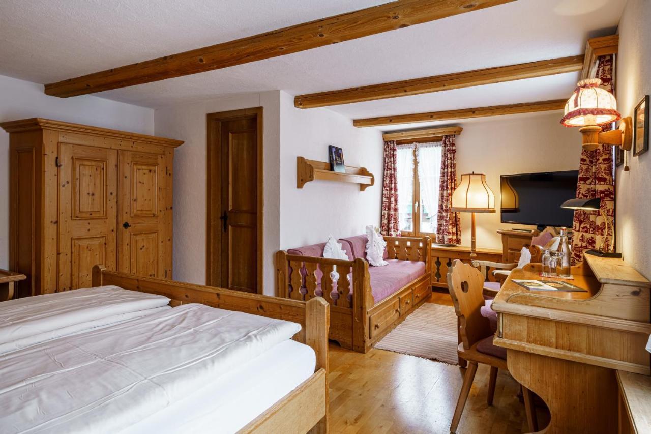 Alpenblick Hotel & Restaurant Wilderswil By Interlaken Room photo